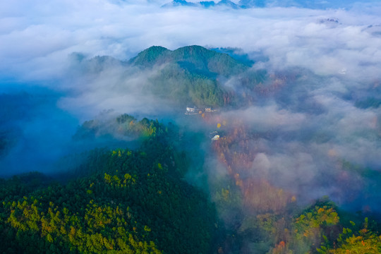 美丽山村