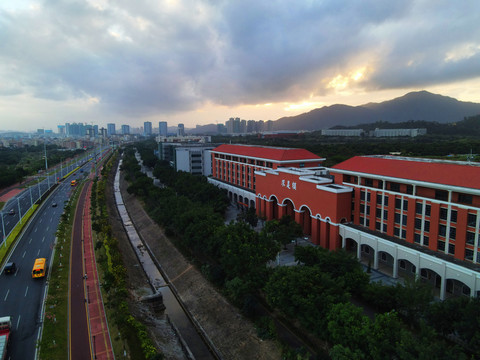 北京理工大学珠海学院求是楼