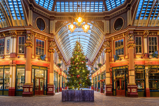 英国伦敦金融区利德贺市场圣诞树