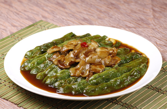 封缸肉焖油豆