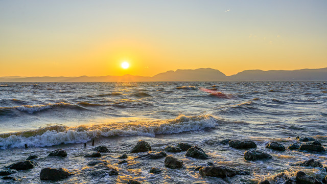 昆明滇池湿地公园夕阳日落