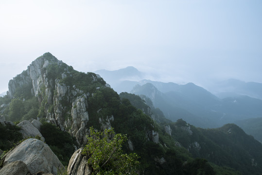 泰山顶风光高清大片