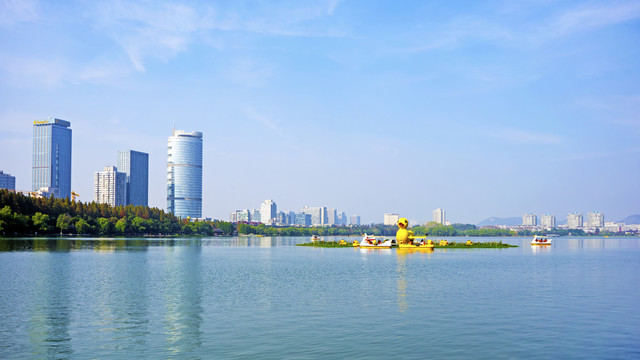 玄武湖