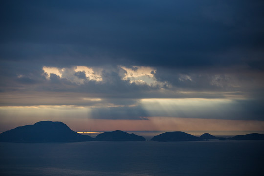 温岭石塘海上日出