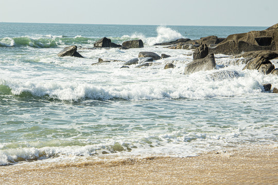 海滩海洋浪花岩石波浪