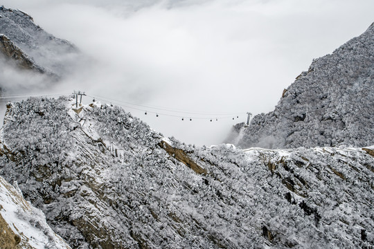 冬季华山风光