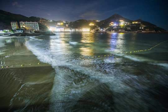 沙滩海浪