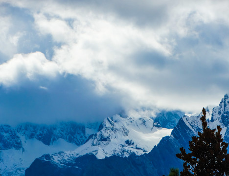 雪山