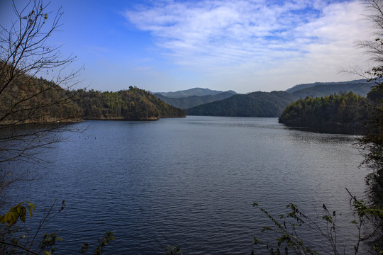 皖南川藏线青龙湖