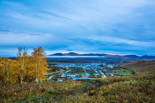 中俄边境山村清晨