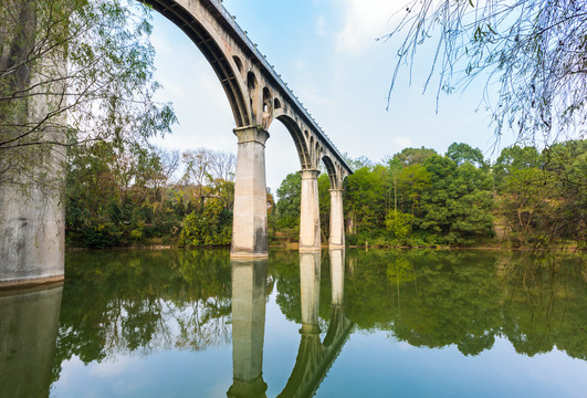 当阳玉泉寺渡槽