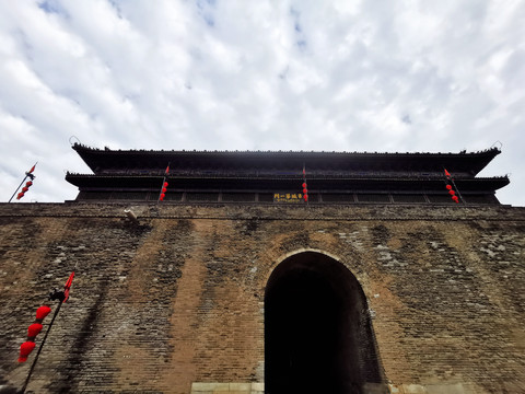 西安城墙安远门瓮城大门