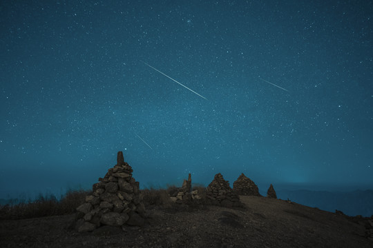 小狮座流星雨