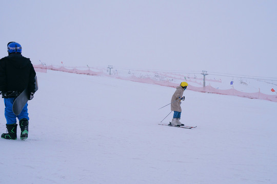 滑雪