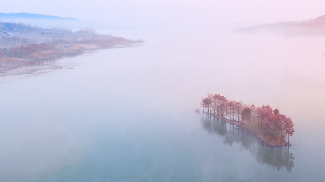 鸟瞰天泉湖