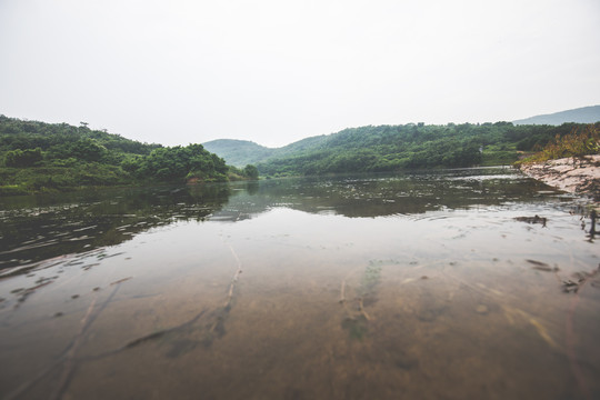 山川河流山水背景