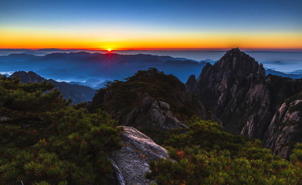 黄山日出