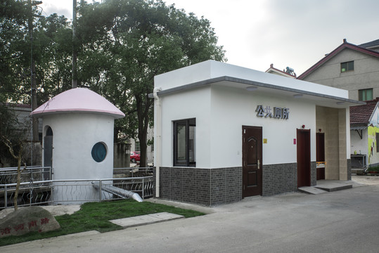 农村公共厕所建筑