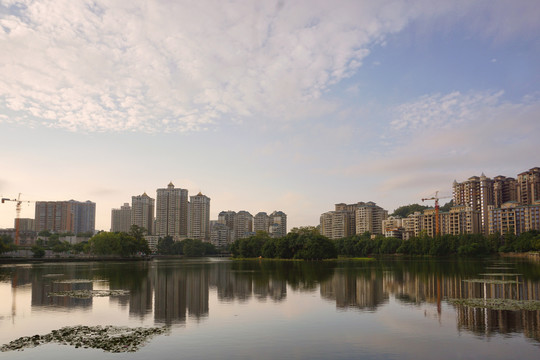 惠州南湖及城市风光