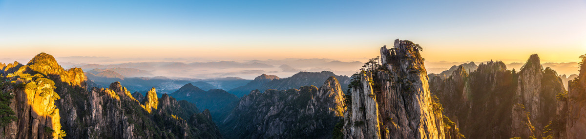 黄山始信峰全景图