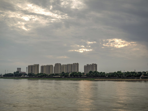 金华婺江婺畔雅居小区