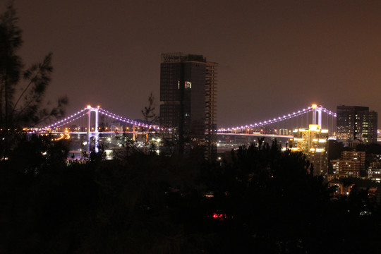 厦门山海步道的夜间风景