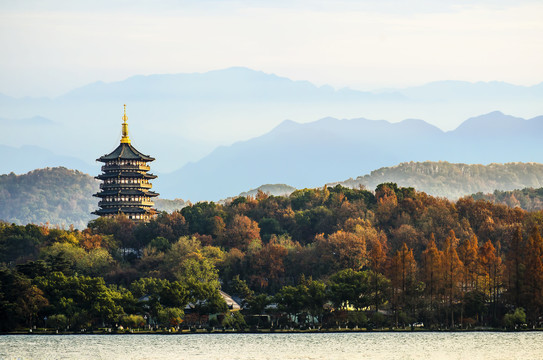 西湖雷峰塔