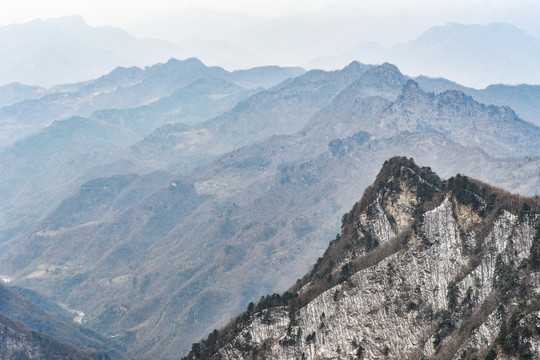 水墨山水画