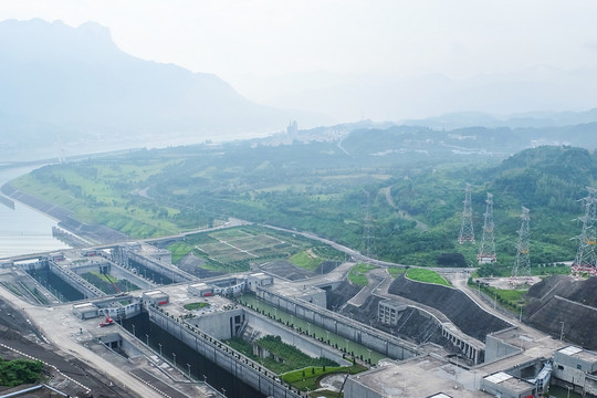 三峡大坝