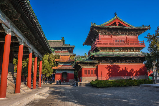 隆兴寺