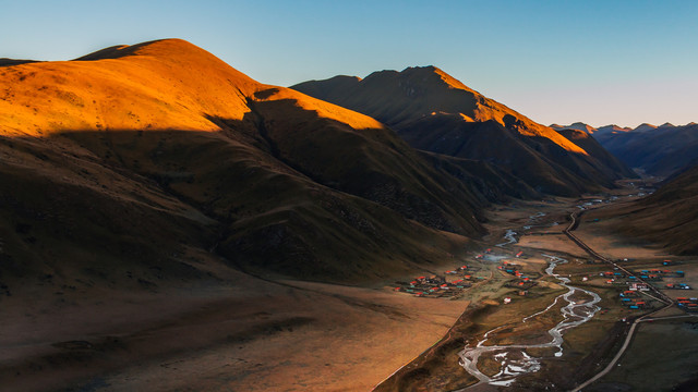 高山