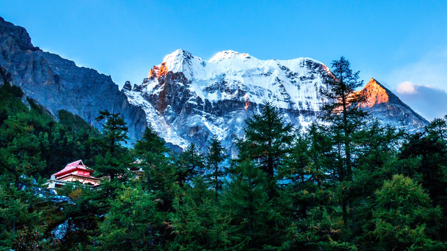 雪山