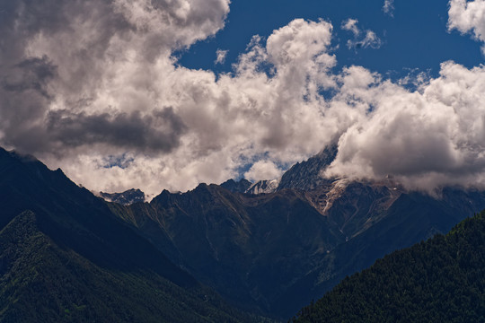 南加巴瓦神山