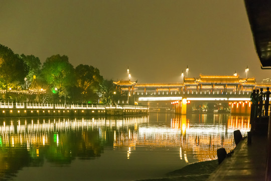 夜游苏州古城河