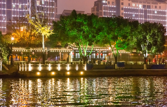 苏州古城河夜景