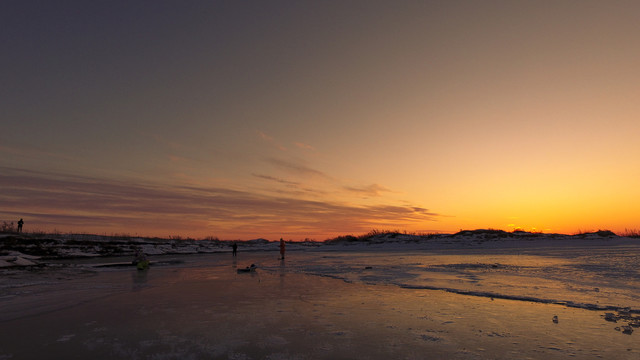 冰雪奇观晚霞傍晚日落夕阳