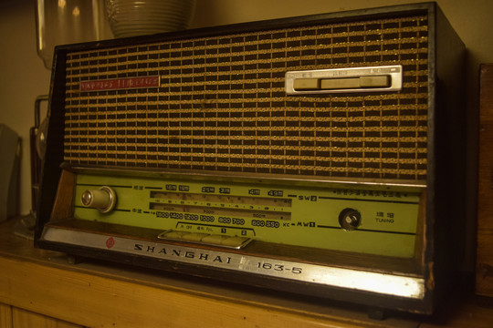 上海牌收音机
