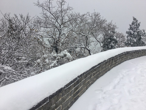 长城积雪