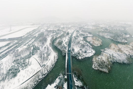 航拍徐州大龙湖雪景