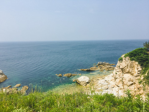 崆峒岛海边悬崖