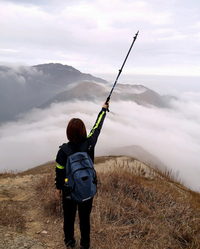 大南山女登山者