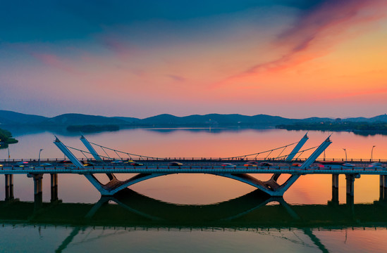 无锡蠡湖大桥夜景