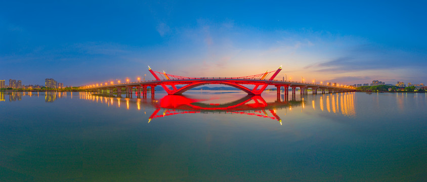 无锡蠡湖大桥夜景