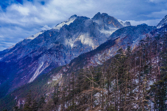 玉龙雪山