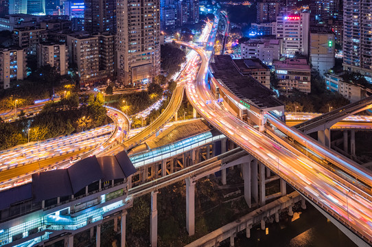 重庆李子坝轻轨城市夜景风光