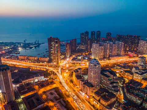 航拍青岛立交桥公路夜景