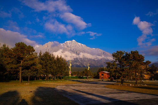 玉龙雪山