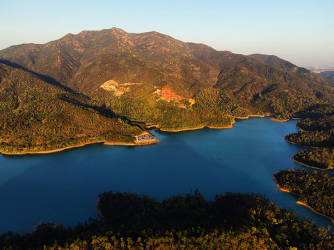 珠海斗门黄杨山金台寺