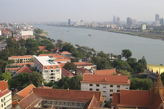 长焦远眺柬埔寨湄公河畔