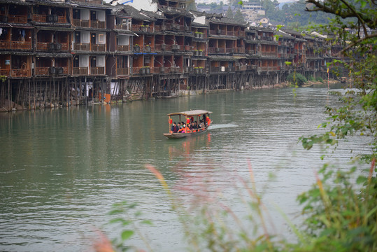 凤凰古城